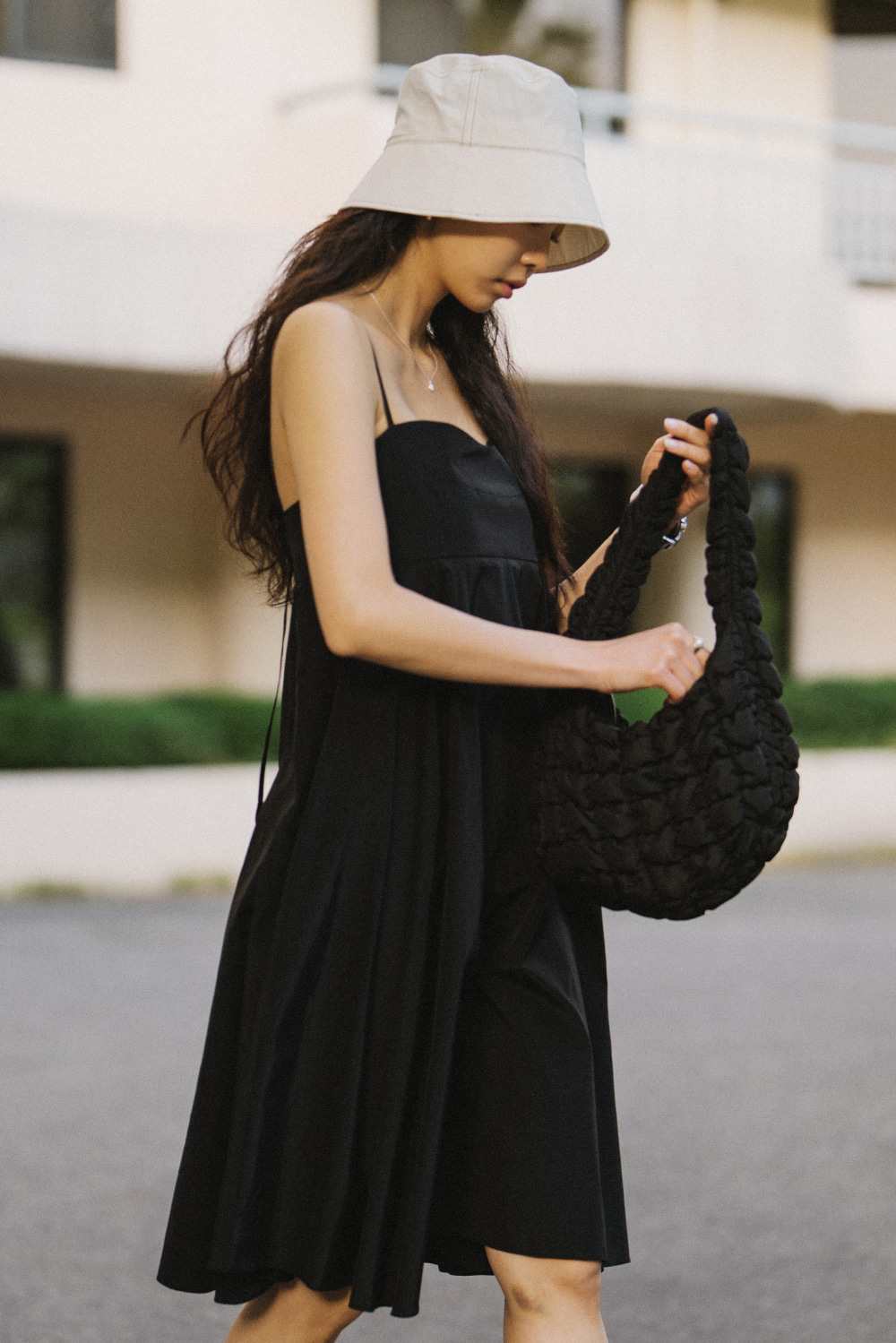 15307_ Gemma black dress