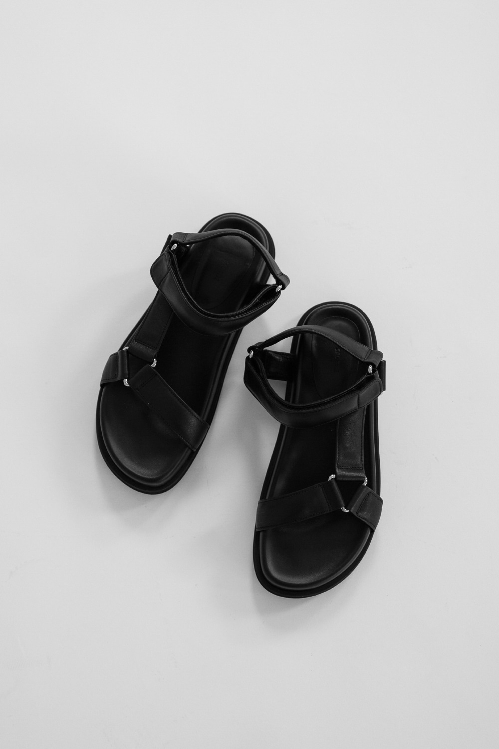 15612_Black Leather Sandals [ New Season / 10% DC ] 24일 PM 5 마감